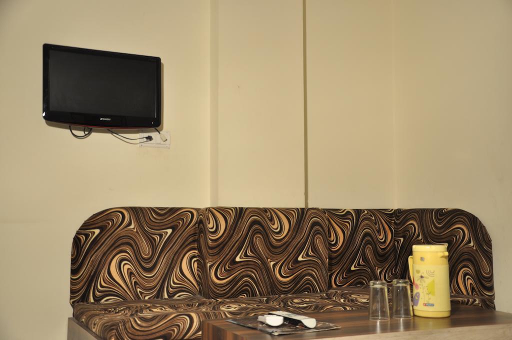 Hotel Metro Джапур Экстерьер фото